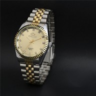 Luxury Shining Rhinestone Nice Gold Steel Band Waterproof Quartz Watch For Men- Gold