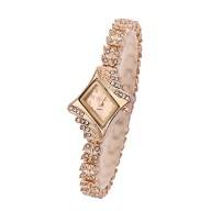 Fanmis Women’s Luxury Alloy Steel Case Rhinestone Bracelet Dress Quartz Watches
