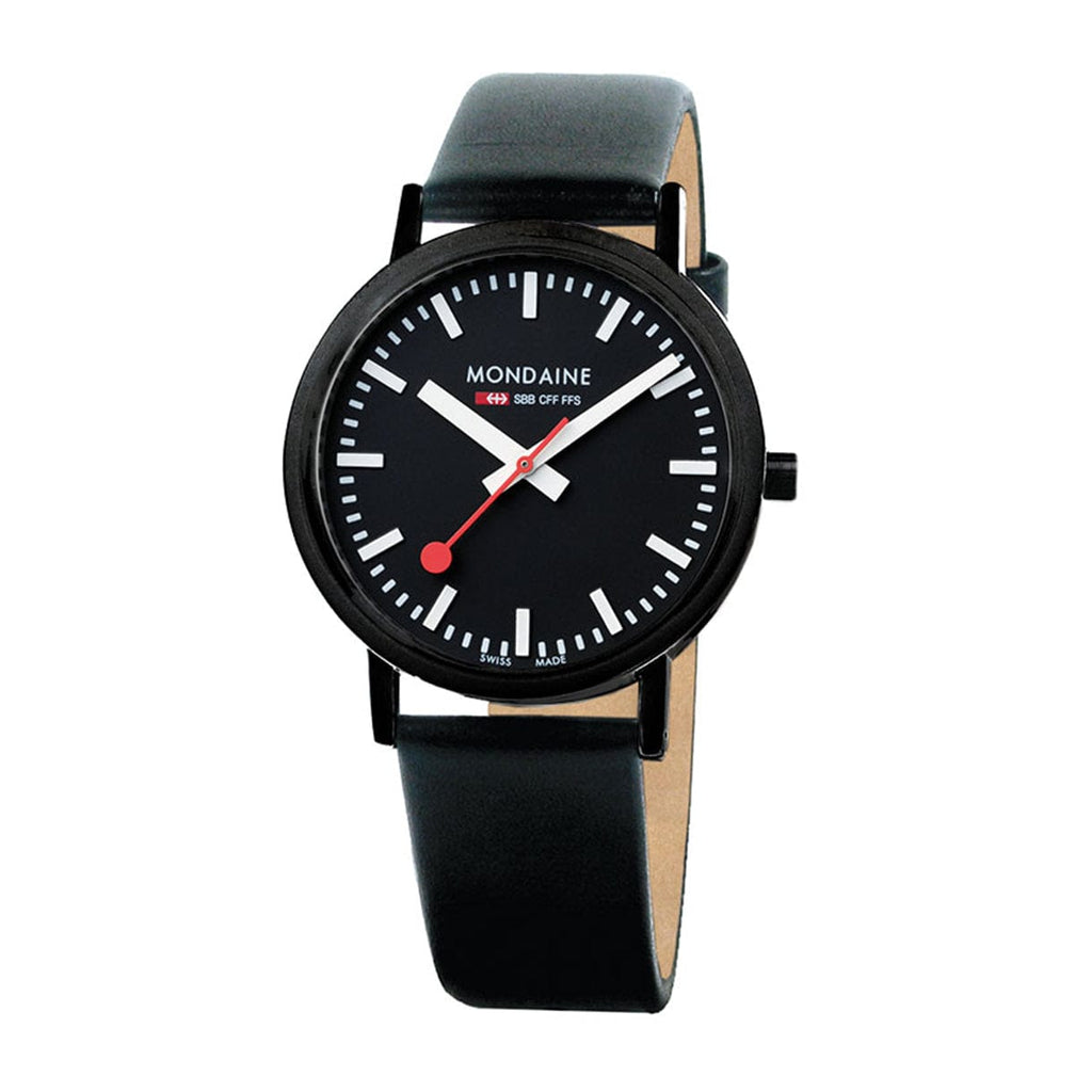 Classic&comma; 36 mm&comma; Black leather watch