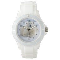 Adult polar bear on the summer pack ice watch